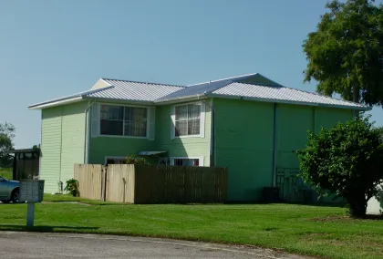 New metal roof in Okeechobee